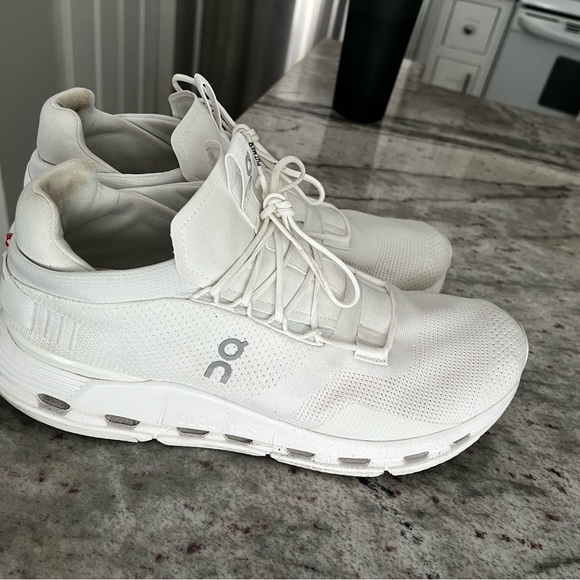 Oncloud shoes - Picture 2 of 4